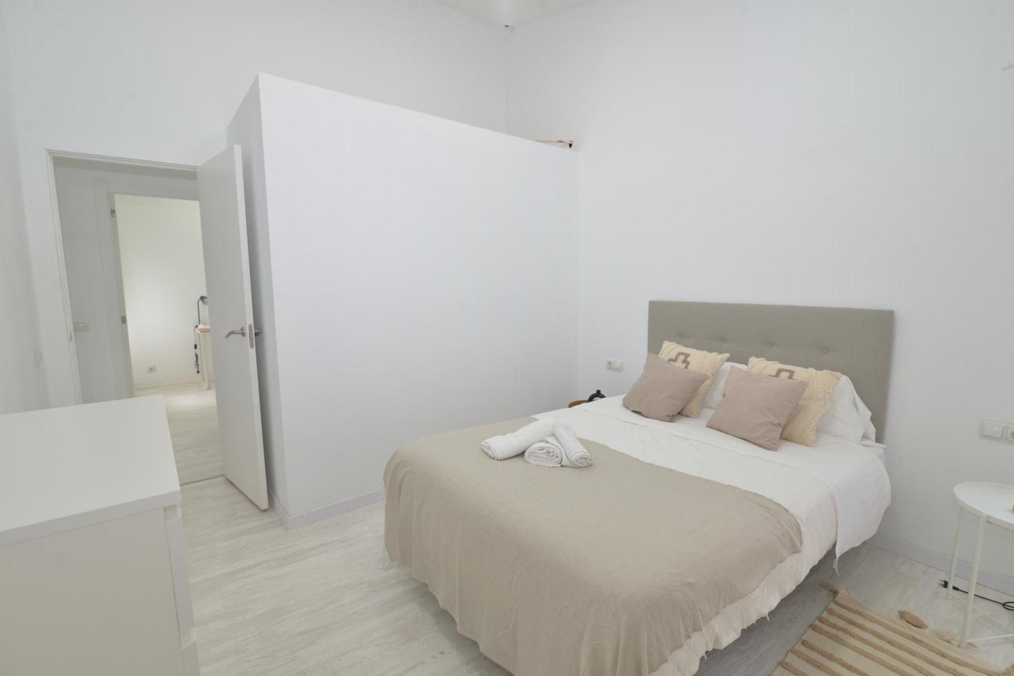 El Apartamento De San Cisneros By Just-Room Santander Eksteriør billede