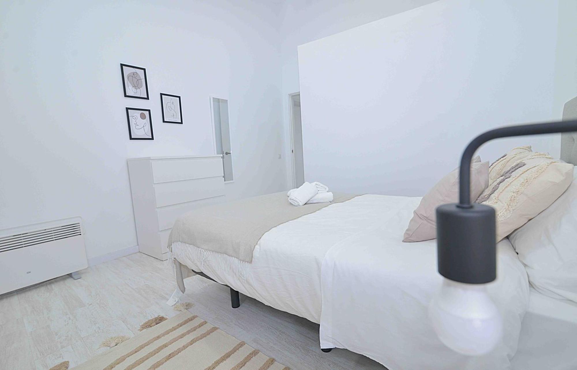 El Apartamento De San Cisneros By Just-Room Santander Eksteriør billede